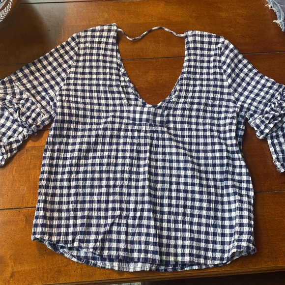 Cute gingham top - Picture 2 of 2